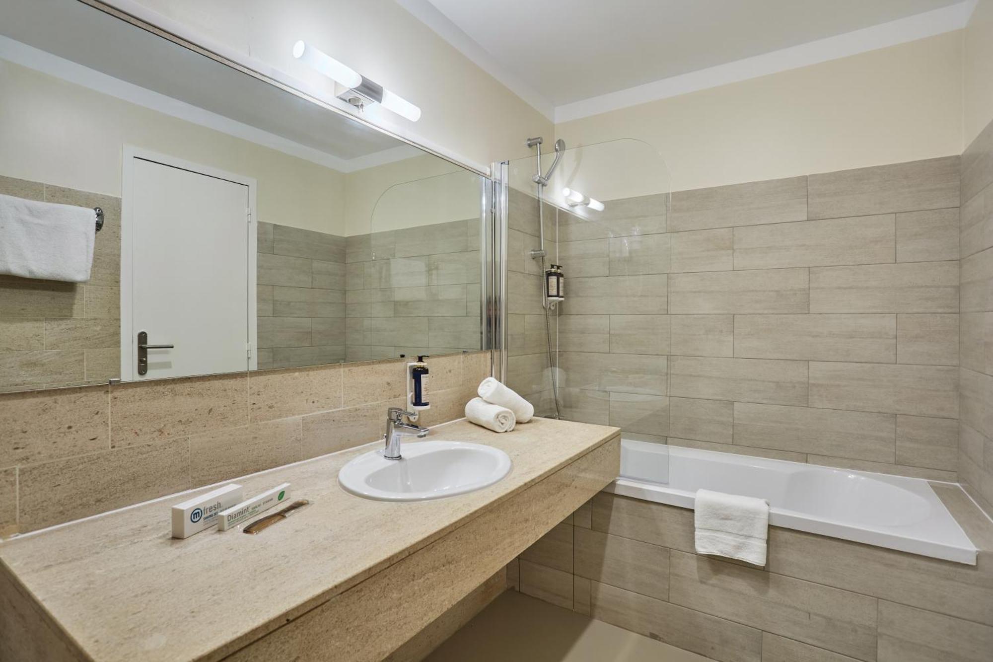 Hotel Beauquartier Montmartre Paris Eksteriør bilde